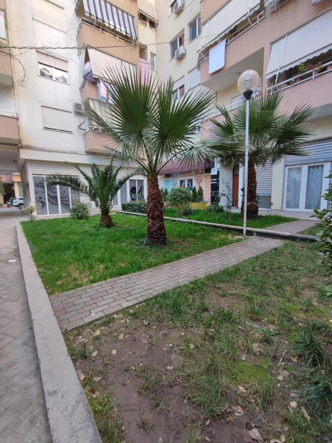 Tirana New Bazaar-Apartment 2 Eksteriør billede